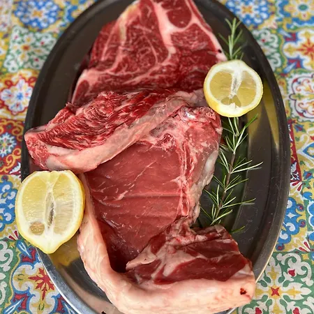 Farma Agriturismo Le Grottelle SantʼAgata sui Due Golfi