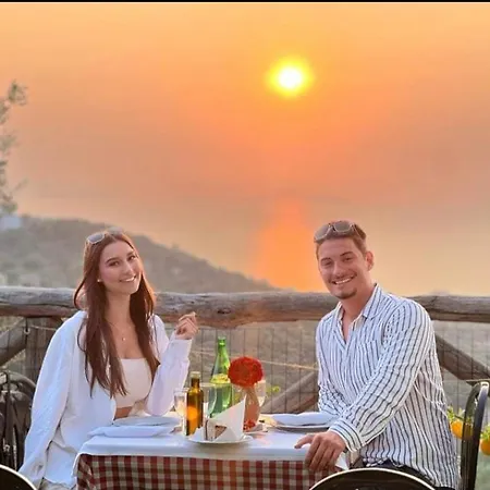 Agriturismo Le Grottelle Bauernhof SantʼAgata sui Due Golfi